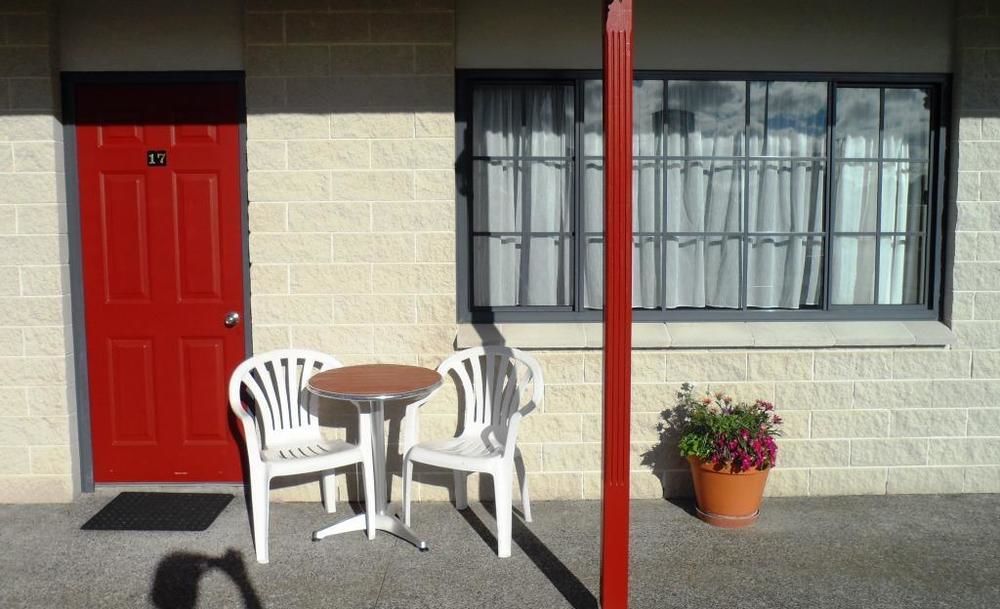 Bk'S Magnolia Motor Lodge Whanganui Exterior photo